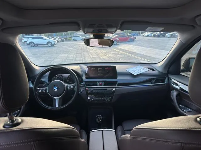 BMW X1 2022 sDrive25Li Leading Type interior photo 6 BMW X1 2022 sDrive25Li Leading Type interior photo 6