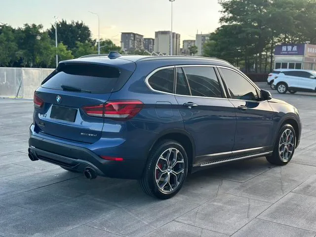 BMW X1 2022 sDrive25Li Leading Type interior photo 8 BMW X1 2022 sDrive25Li Leading Type interior photo 8
