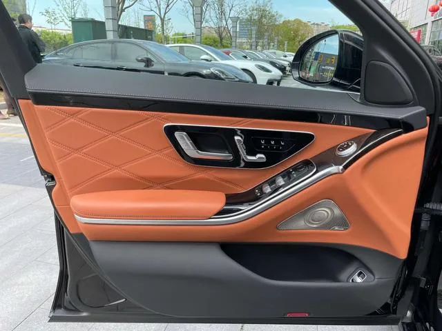 Mercedes-Benz Mercedes-Maybach S-Class 2024 Reforma S 480 4MATIC exterior foto 9 Mercedes-Benz Mercedes-Maybach S-Class 2024 Reforma S 480 4MATIC exterior foto 9