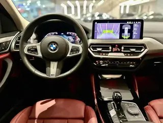 BMW X4 2022 xDrive 25i M Sports suit interior photo 7 BMW X4 2022 xDrive 25i M Sports suit interior photo 7