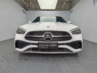 Mercedes-Benz C-Class 2025 C 260 L Versión deportiva exterior foto 2 Mercedes-Benz C-Class 2025 C 260 L Versión deportiva exterior foto 2