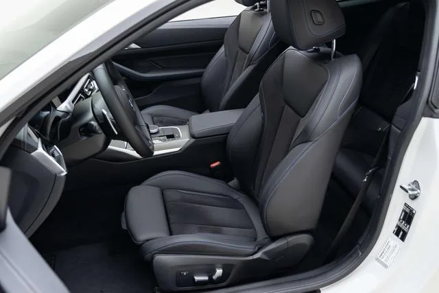 BMW 4 Series 2021 425i M Set de nuit de sport extérieur photo 9 BMW 4 Series 2021 425i M Set de nuit de sport extérieur photo 9