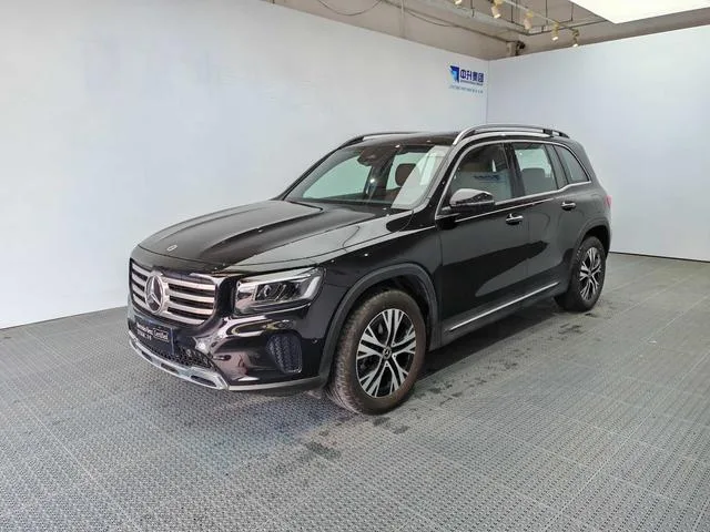 Mercedes-Benz GLB 2024 Mise à jour GLB 220 Type dynamique extérieur photo 1 Mercedes-Benz GLB 2024 Mise à jour GLB 220 Type dynamique extérieur photo 1