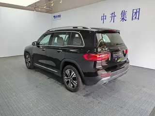 Mercedes-Benz GLB 2024 Mise à jour GLB 220 Type dynamique extérieur photo 4 Mercedes-Benz GLB 2024 Mise à jour GLB 220 Type dynamique extérieur photo 4