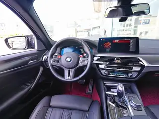 BMW 5 Series 2022 540i Fashion Edition M Sports suit interior photo 12 BMW 5 Series 2022 540i Fashion Edition M Sports suit interior photo 12