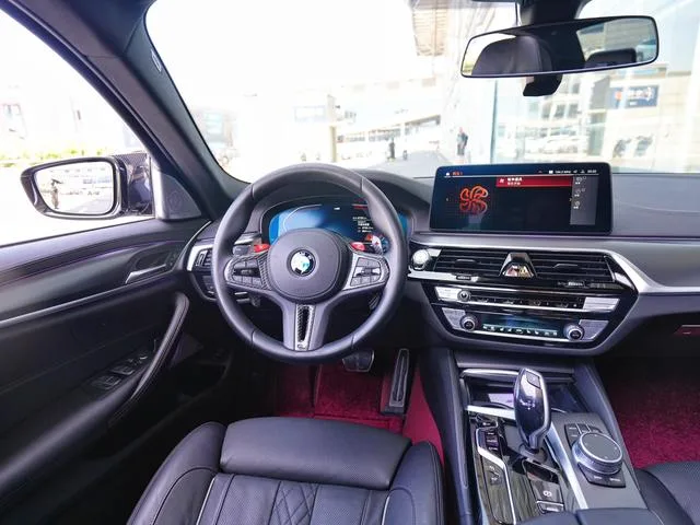 BMW 5 Series 2022 540i Fashion Edition M Sports suit interior photo 12 BMW 5 Series 2022 540i Fashion Edition M Sports suit interior photo 12