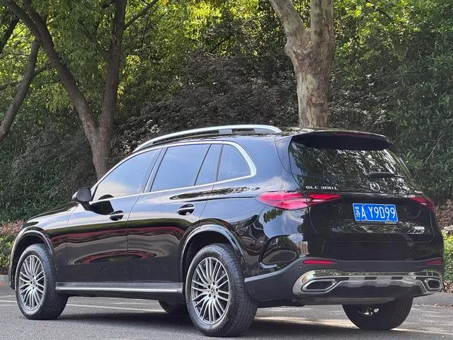 Mercedes-Benz GLC 2024 GLC 300 L 4MATIC Type dynamique 5 Siège extérieur photo 4 Mercedes-Benz GLC 2024 GLC 300 L 4MATIC Type dynamique 5 Siège extérieur photo 4