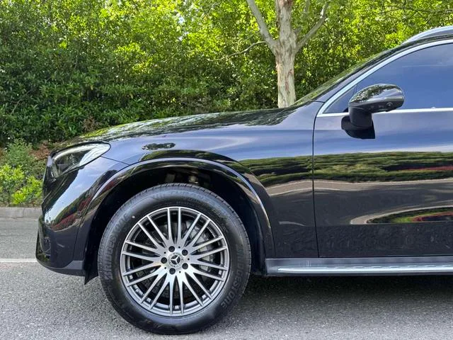 Mercedes-Benz GLC 2024 GLC 300 L 4MATIC Type dynamique 5 Siège extérieur photo 7 Mercedes-Benz GLC 2024 GLC 300 L 4MATIC Type dynamique 5 Siège extérieur photo 7