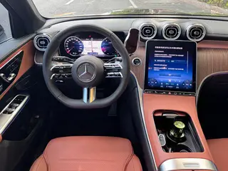 Mercedes-Benz GLC 2024 GLC 300 L 4MATIC Type dynamique 5 Siège extérieur photo 9 Mercedes-Benz GLC 2024 GLC 300 L 4MATIC Type dynamique 5 Siège extérieur photo 9
