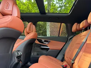 Mercedes-Benz GLC 2024 GLC 300 L 4MATIC Type dynamique 5 Siège intérieur photo 11 Mercedes-Benz GLC 2024 GLC 300 L 4MATIC Type dynamique 5 Siège intérieur photo 11