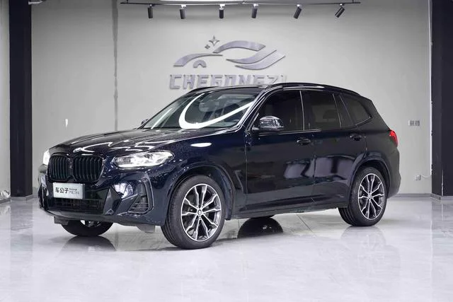 BMW X3 2023 xDrive30i Líder M Traje de noche Yao exterior foto 1 BMW X3 2023 xDrive30i Líder M Traje de noche Yao exterior foto 1