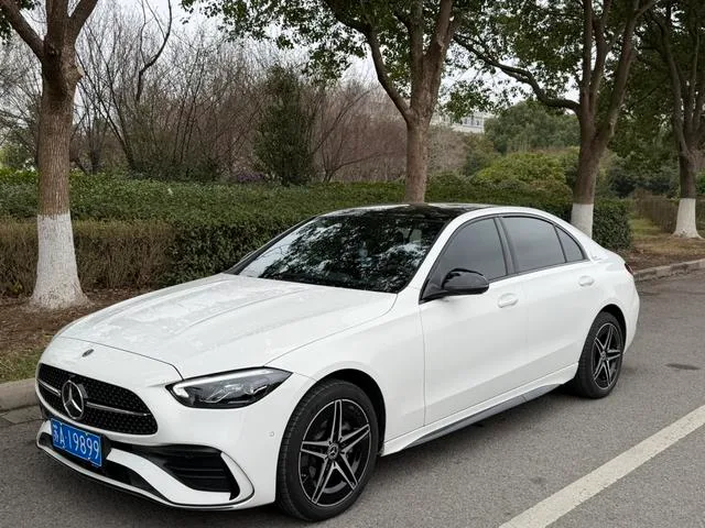 Mercedes-Benz C-Class 2025 C 260 L Edición deportiva Haoye exterior foto 1 Mercedes-Benz C-Class 2025 C 260 L Edición deportiva Haoye exterior foto 1