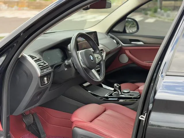 BMW X3 2023 xDrive30i Leading Type M Obsidian Night Suit exterior photo 8 BMW X3 2023 xDrive30i Leading Type M Obsidian Night Suit exterior photo 8