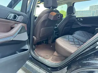 BMW X5 2022 Restyling xDrive 30Li Premium Class M Sports suit exterior photo 5 BMW X5 2022 Restyling xDrive 30Li Premium Class M Sports suit exterior photo 5