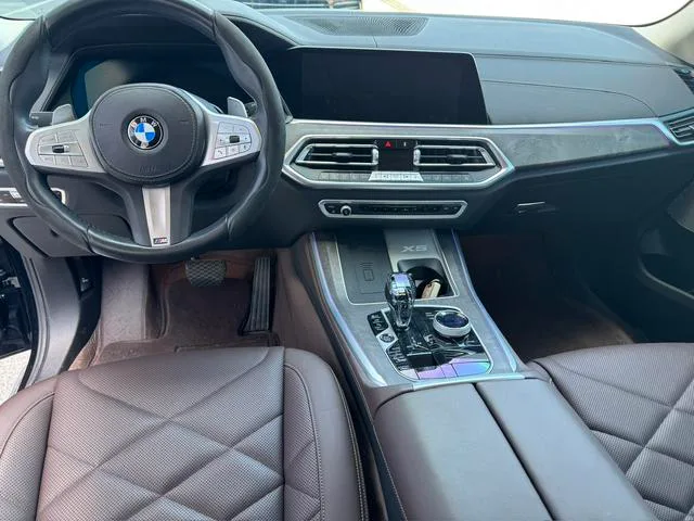 BMW X5 2022 Restyling xDrive 30Li Premium Class M Sports suit interior photo 6 BMW X5 2022 Restyling xDrive 30Li Premium Class M Sports suit interior photo 6