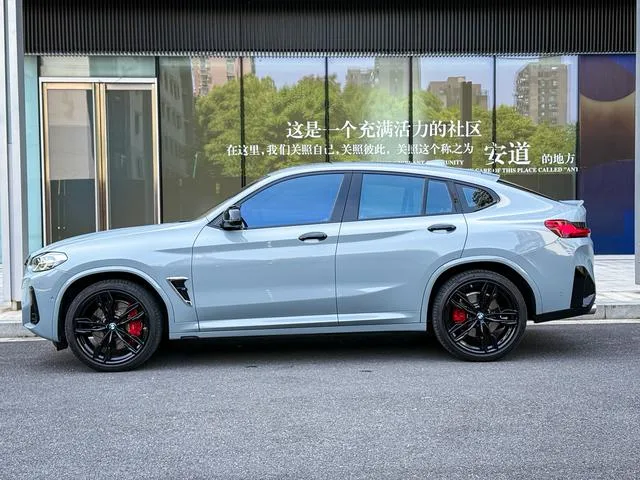 BMW X4 2022 M40i exterior photo 6 BMW X4 2022 M40i exterior photo 6