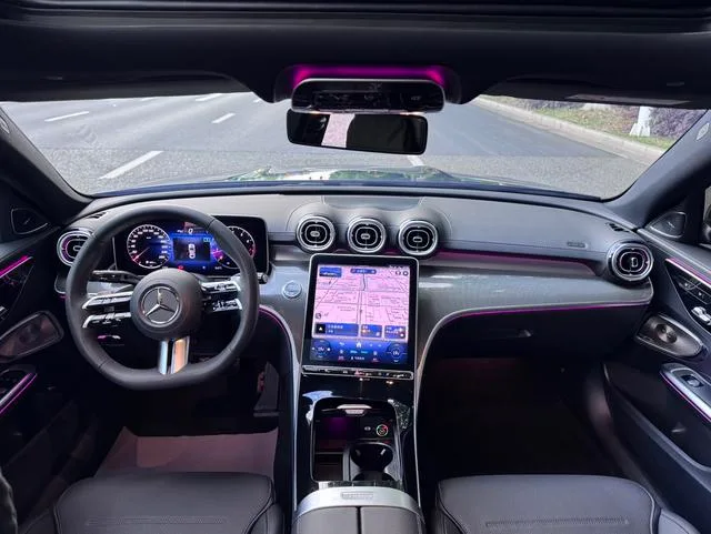 Mercedes-Benz C-Class 2024 C 260 L Hao Night Sports Edition interior photo 12 Mercedes-Benz C-Class 2024 C 260 L Hao Night Sports Edition interior photo 12