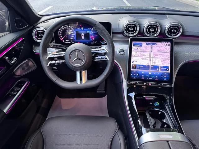 Mercedes-Benz C-Class 2024 C 260 L Hao Night Sports Edition interior photo 13 Mercedes-Benz C-Class 2024 C 260 L Hao Night Sports Edition interior photo 13