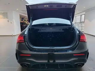 Mercedes-Benz A-Class AMG 2024 AMG A 35 L 4MATIC exterior foto 10 Mercedes-Benz A-Class AMG 2024 AMG A 35 L 4MATIC exterior foto 10