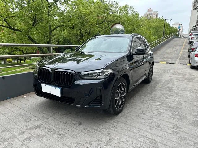 BMW X3 2022 xDrive25i M Ensemble de sport extérieur photo 1 BMW X3 2022 xDrive25i M Ensemble de sport extérieur photo 1