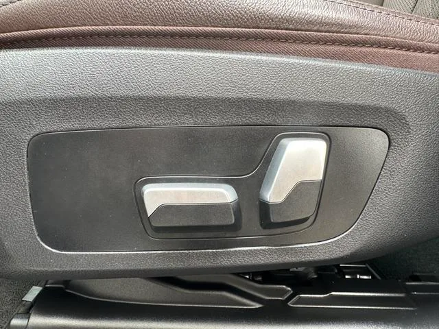 BMW X3 2022 xDrive25i M Ensemble de sport intérieur photo 11 BMW X3 2022 xDrive25i M Ensemble de sport intérieur photo 11