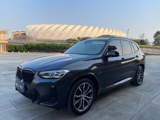BMW X3 2022 Deuxième lifting xDrive30i Leader M Ensemble de nuit Yao extérieur photo 1 BMW X3 2022 Deuxième lifting xDrive30i Leader M Ensemble de nuit Yao extérieur photo 1