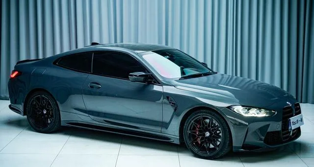 BMW M4 2022 M4 Coupé M xDrive Versión Thunder exterior foto 4 BMW M4 2022 M4 Coupé M xDrive Versión Thunder exterior foto 4