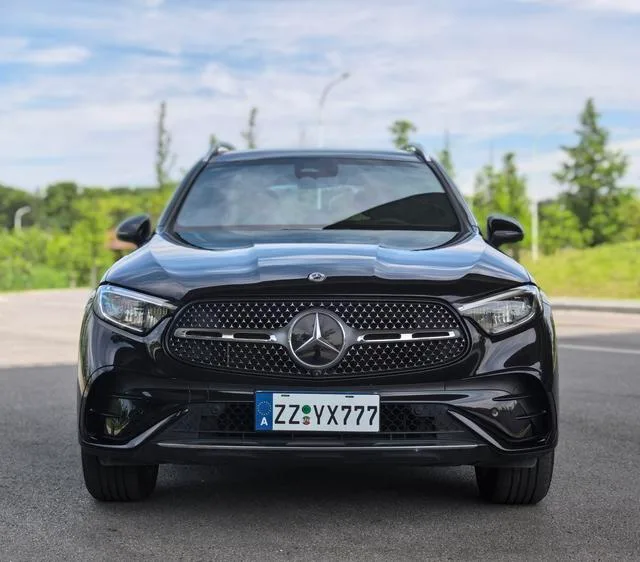 Mercedes-Benz GLC 2023 Reforma GLC 300 L 4MATIC Dinámico 7 Asiento exterior foto 2 Mercedes-Benz GLC 2023 Reforma GLC 300 L 4MATIC Dinámico 7 Asiento exterior foto 2
