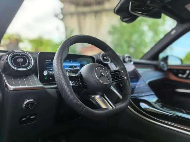 Mercedes-Benz GLC 2023 Reforma GLC 300 L 4MATIC Dinámico 7 Asiento exterior foto 6 Mercedes-Benz GLC 2023 Reforma GLC 300 L 4MATIC Dinámico 7 Asiento exterior foto 6