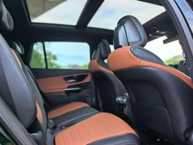 Mercedes-Benz GLC 2023 Reforma GLC 300 L 4MATIC Dinámico 7 Asiento interior foto 13 Mercedes-Benz GLC 2023 Reforma GLC 300 L 4MATIC Dinámico 7 Asiento interior foto 13