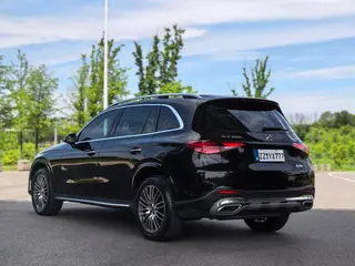 Mercedes-Benz GLC 2023 Reforma GLC 300 L 4MATIC Dinámico 7 Asiento interior foto 20 Mercedes-Benz GLC 2023 Reforma GLC 300 L 4MATIC Dinámico 7 Asiento interior foto 20