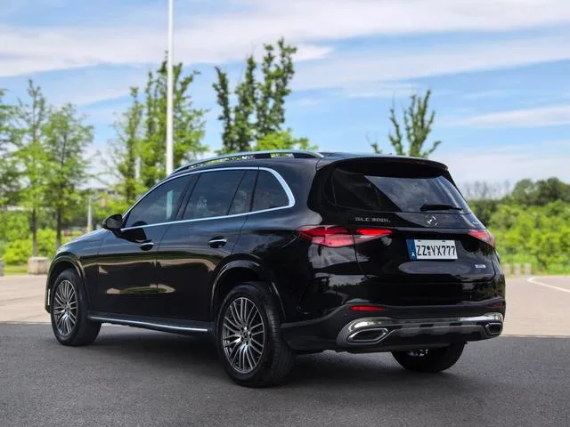 Mercedes-Benz GLC 2023 Reforma GLC 300 L 4MATIC Dinámico 7 Asiento interior foto 20 Mercedes-Benz GLC 2023 Reforma GLC 300 L 4MATIC Dinámico 7 Asiento interior foto 20