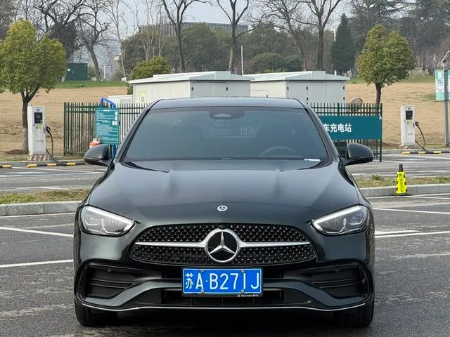 Mercedes-Benz C-Class 2023 Restyling C 260 L Sports version exterior photo 2 Mercedes-Benz C-Class 2023 Restyling C 260 L Sports version exterior photo 2