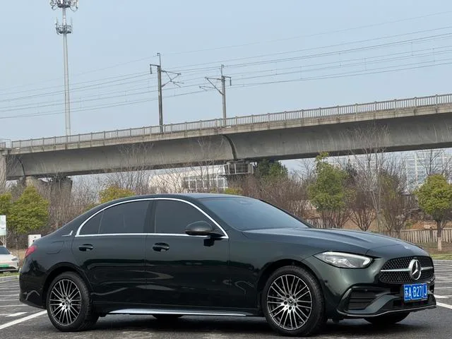 Mercedes-Benz C-Class 2023 Restyling C 260 L Sports version exterior photo 3 Mercedes-Benz C-Class 2023 Restyling C 260 L Sports version exterior photo 3