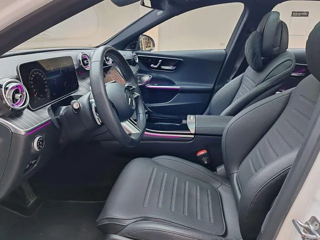 Mercedes-Benz C-Class 2024 C 260 L Hao Night Sports Edition interior photo 16 Mercedes-Benz C-Class 2024 C 260 L Hao Night Sports Edition interior photo 16