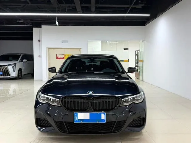 BMW 3 Series 2021 Restyling 325i M Sports Night Suit exterior photo 2 BMW 3 Series 2021 Restyling 325i M Sports Night Suit exterior photo 2