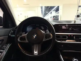 BMW 3 Series 2021 Restyling 325i M Sports Night Suit interior photo 6 BMW 3 Series 2021 Restyling 325i M Sports Night Suit interior photo 6