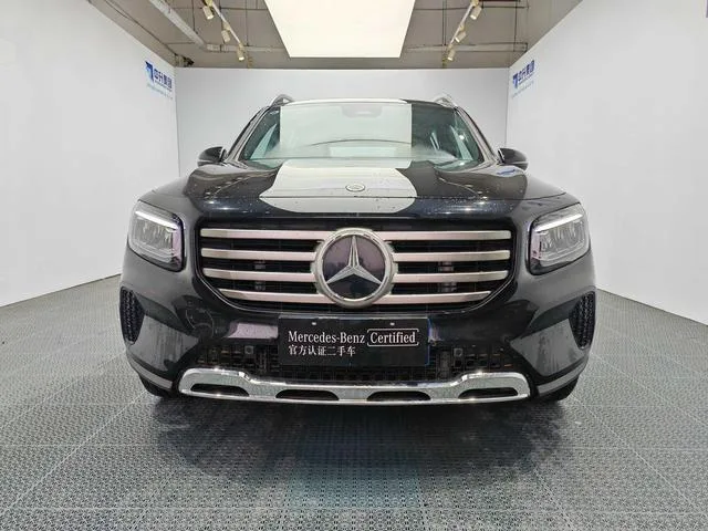 Mercedes-Benz GLB 2024 Restyling GLB 220 Fashionable exterior photo 2 Mercedes-Benz GLB 2024 Restyling GLB 220 Fashionable exterior photo 2