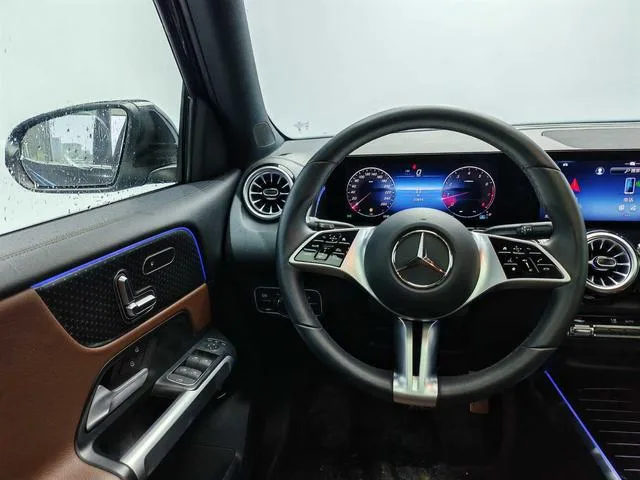 Mercedes-Benz GLB 2024 Restyling GLB 220 Fashionable exterior photo 9 Mercedes-Benz GLB 2024 Restyling GLB 220 Fashionable exterior photo 9
