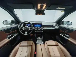 Mercedes-Benz GLB 2024 Restyling GLB 220 Fashionable exterior photo 10 Mercedes-Benz GLB 2024 Restyling GLB 220 Fashionable exterior photo 10