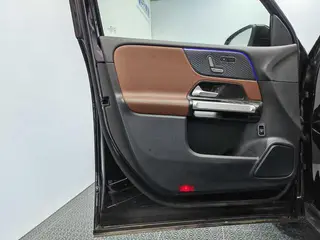 Mercedes-Benz GLB 2024 Restyling GLB 220 Fashionable interior photo 13 Mercedes-Benz GLB 2024 Restyling GLB 220 Fashionable interior photo 13