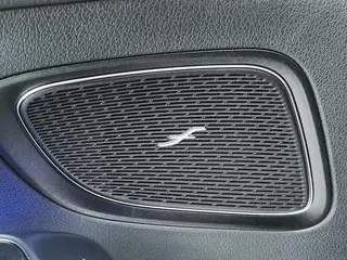 Mercedes-Benz C-Class 2024 Restyling C 260 L Sports version interior photo 16 Mercedes-Benz C-Class 2024 Restyling C 260 L Sports version interior photo 16