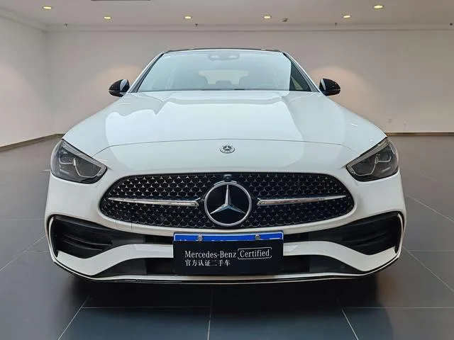 Mercedes-Benz C-Class 2024 C 260 L Edición deportiva Haoye exterior foto 3 Mercedes-Benz C-Class 2024 C 260 L Edición deportiva Haoye exterior foto 3