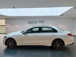 Mercedes-Benz C-Class 2024 C 260 L Edición deportiva Haoye exterior foto 7 Mercedes-Benz C-Class 2024 C 260 L Edición deportiva Haoye exterior foto 7