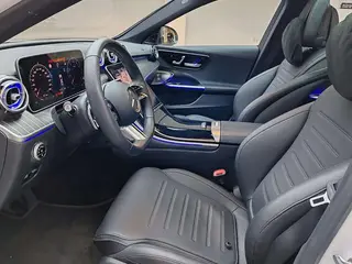 Mercedes-Benz C-Class 2024 C 260 L Edición deportiva Haoye interior foto 17 Mercedes-Benz C-Class 2024 C 260 L Edición deportiva Haoye interior foto 17
