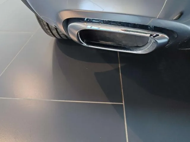 Mercedes-Benz GLB 2024 GLB 220 Estilo de moda interior foto 15 Mercedes-Benz GLB 2024 GLB 220 Estilo de moda interior foto 15