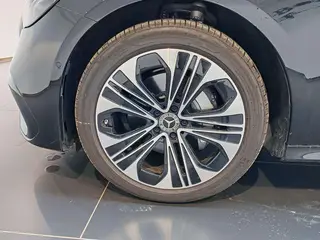 Mercedes-Benz E-Class 2024 E 300 L Fashionable sports car exterior photo 9 Mercedes-Benz E-Class 2024 E 300 L Fashionable sports car exterior photo 9