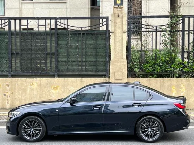 BMW 3 Series 2021 Reforma 325i M Traje nocturno deportivo Yao exterior foto 7 BMW 3 Series 2021 Reforma 325i M Traje nocturno deportivo Yao exterior foto 7