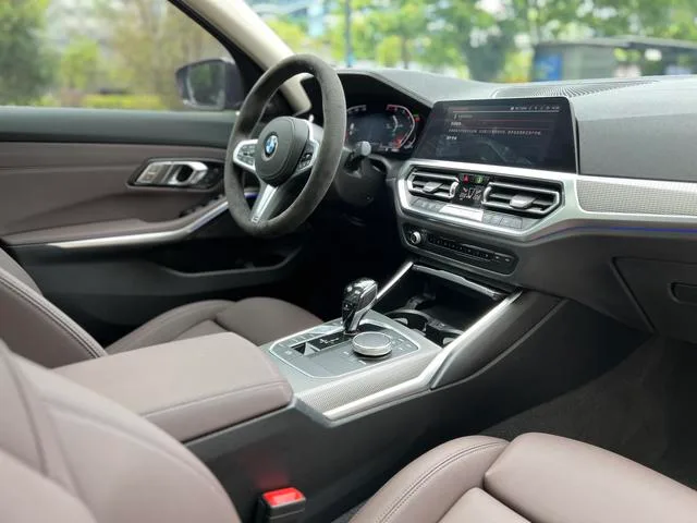 BMW 3 Series 2021 Reforma 325i M Traje nocturno deportivo Yao interior foto 10 BMW 3 Series 2021 Reforma 325i M Traje nocturno deportivo Yao interior foto 10