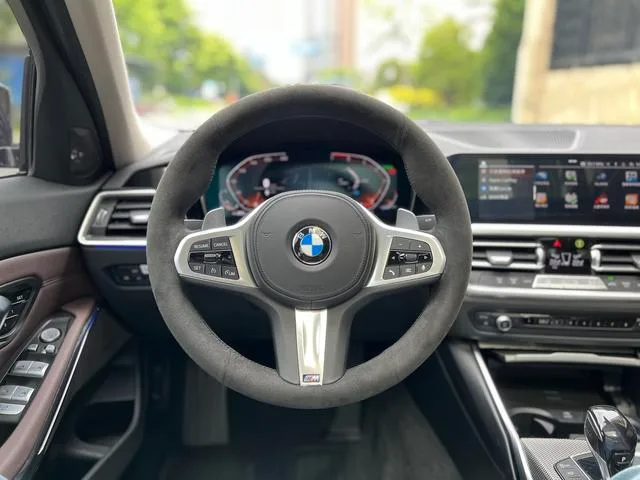 BMW 3 Series 2021 Reforma 325i M Traje nocturno deportivo Yao interior foto 15 BMW 3 Series 2021 Reforma 325i M Traje nocturno deportivo Yao interior foto 15